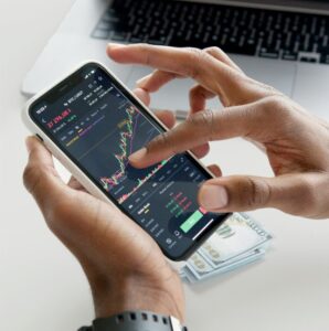 Plan d'épargne retraite (PER), la seule solution pour compléter sa retraite ? 6 Mobile app